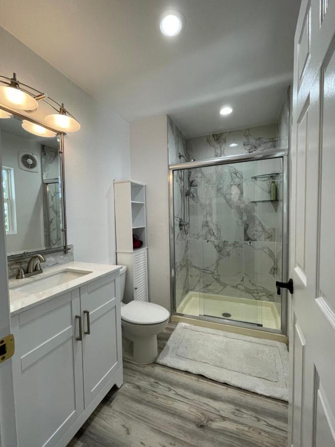 2 Bedroom Apartment Auburndale Εξωτερικό φωτογραφία