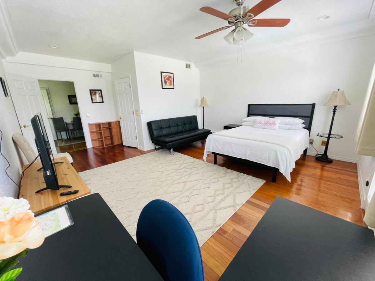 2 Bedroom Apartment Auburndale Εξωτερικό φωτογραφία