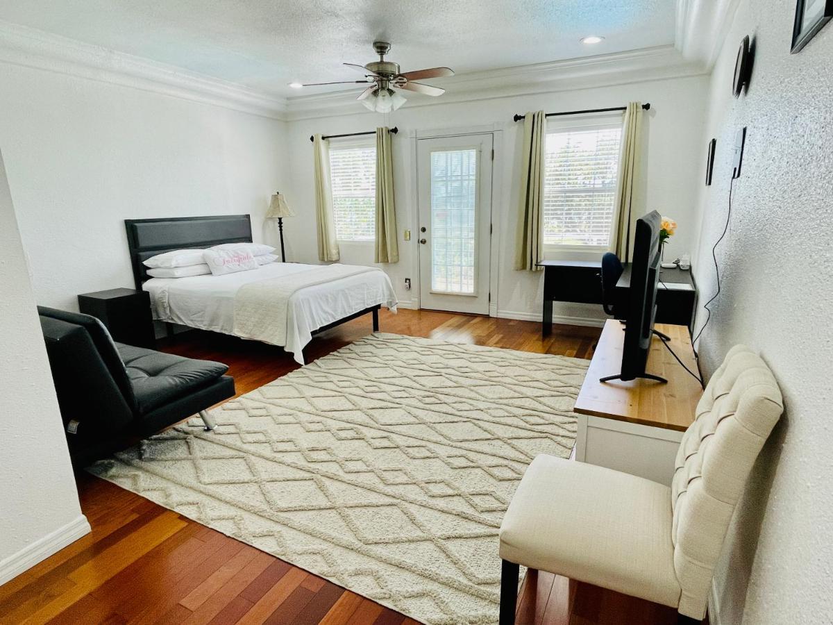 2 Bedroom Apartment Auburndale Εξωτερικό φωτογραφία